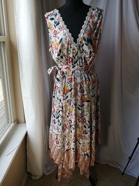 lola Cream Floral V-Neck Tie-Waist Midi Dress